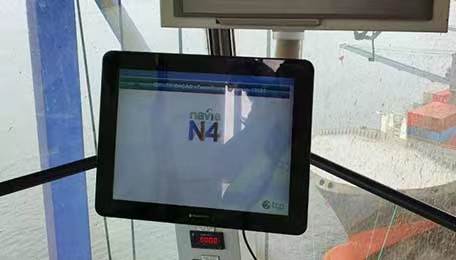 ShareVDI 19'' Industrial Panel PC used in container wharf